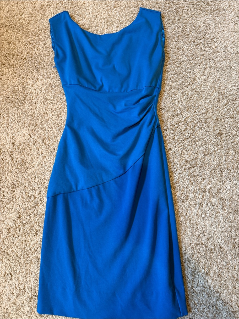 DVF  Sleeveless Blue/green  Sheath Dress. Quality heavy knit with some stretch.